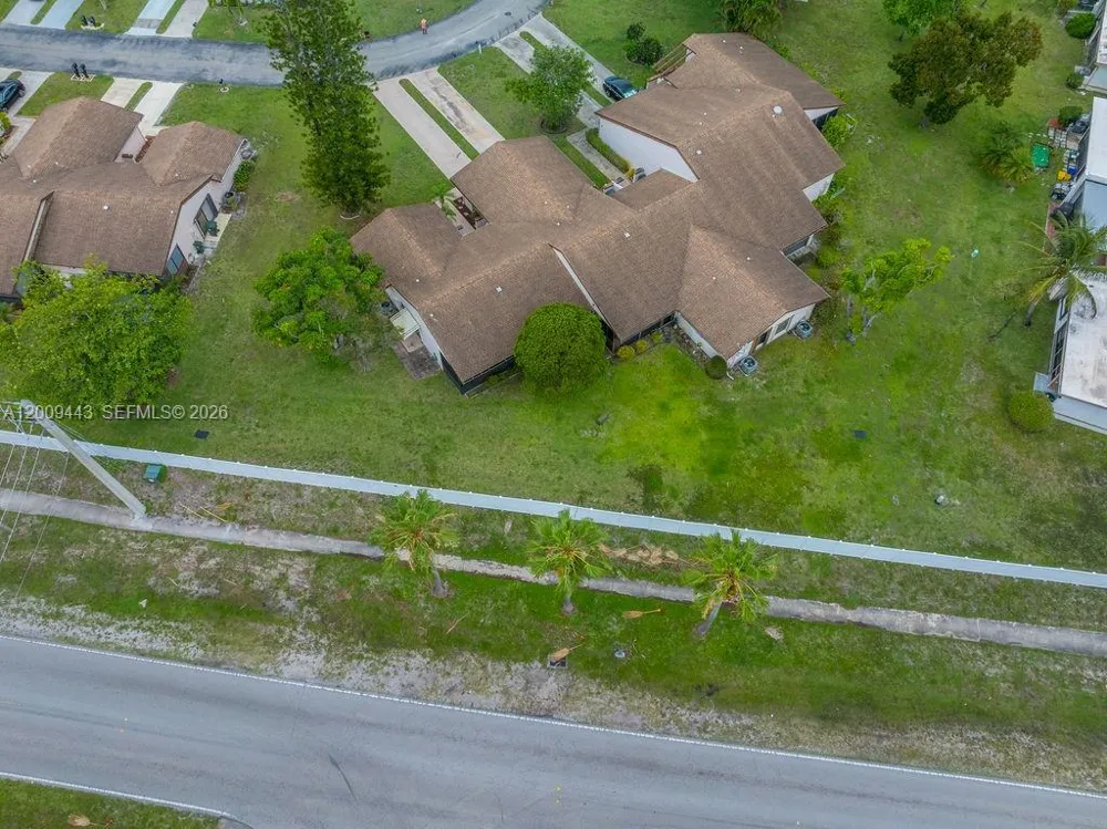 6125 Elsinore Cir Green Acres, FL 33463