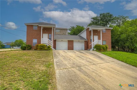 723 Woodcrest Circle