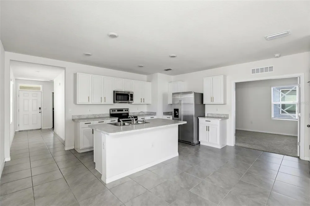 6777 HUNTLEIGH HAMMOCK ROAD Harmony, FL 34773