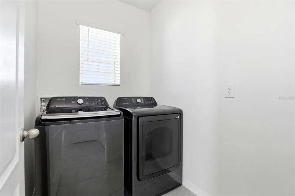6777 HUNTLEIGH HAMMOCK ROAD Harmony, FL 34773