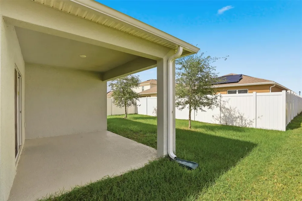 6777 HUNTLEIGH HAMMOCK ROAD Harmony, FL 34773