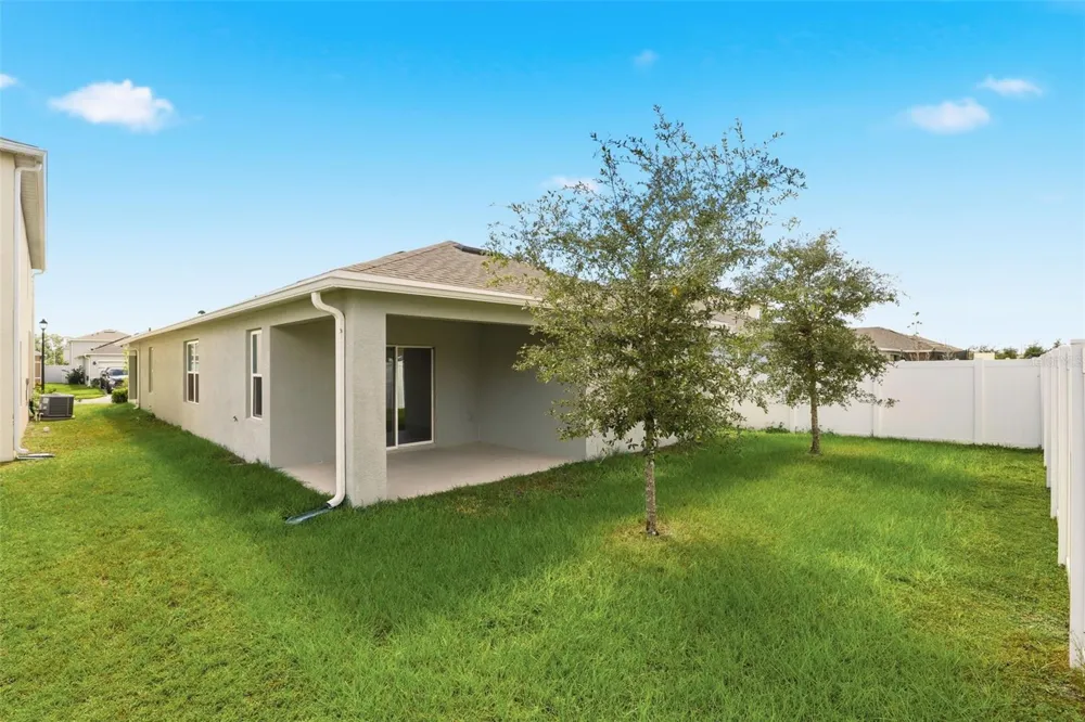 6777 HUNTLEIGH HAMMOCK ROAD Harmony, FL 34773