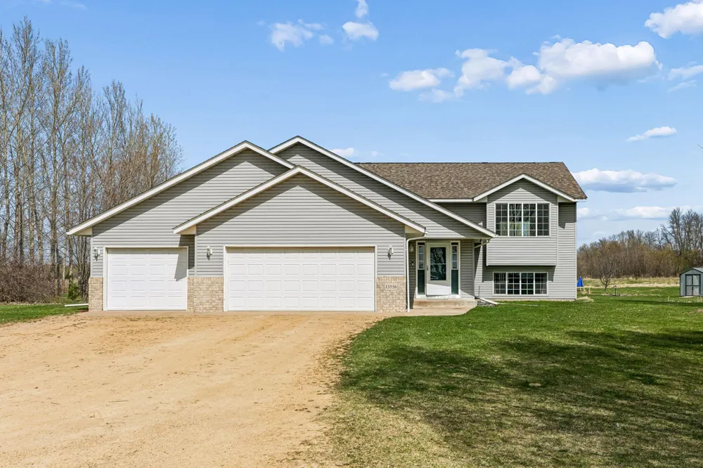 13556 355th Street Lindstrom, MN 55045