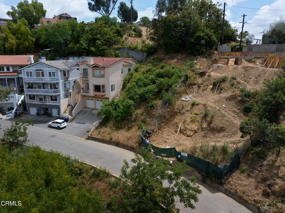2131 Hanscom Drive South Pasadena, CA 91030