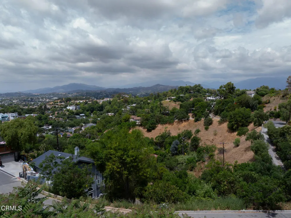 2131 Hanscom Drive South Pasadena, CA 91030