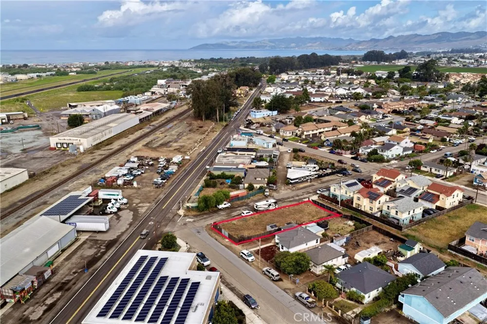 1515 Ocean Oceano, CA 93445