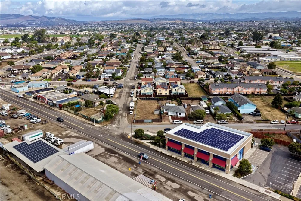 1515 Ocean Oceano, CA 93445
