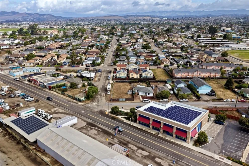 1515 Ocean Oceano, CA 93445