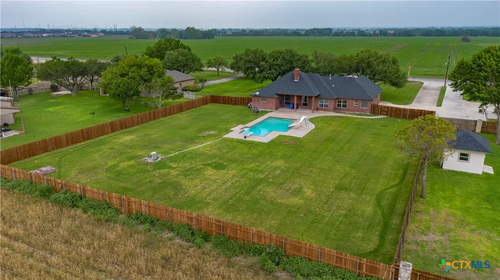 1031 Fm 20 Seguin, TX 78155