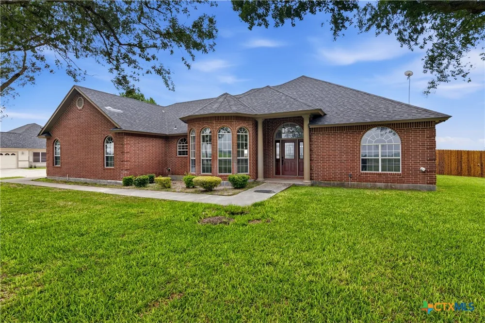 1031 Fm 20 Seguin, TX 78155