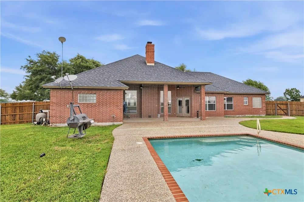 1031 Fm 20 Seguin, TX 78155