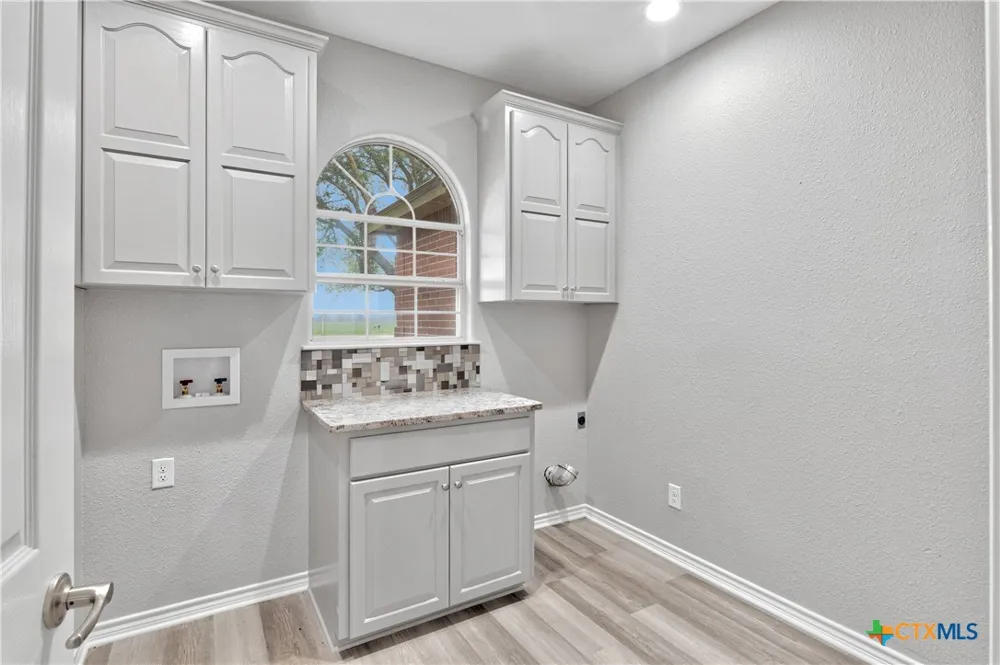1031 Fm 20 Seguin, TX 78155