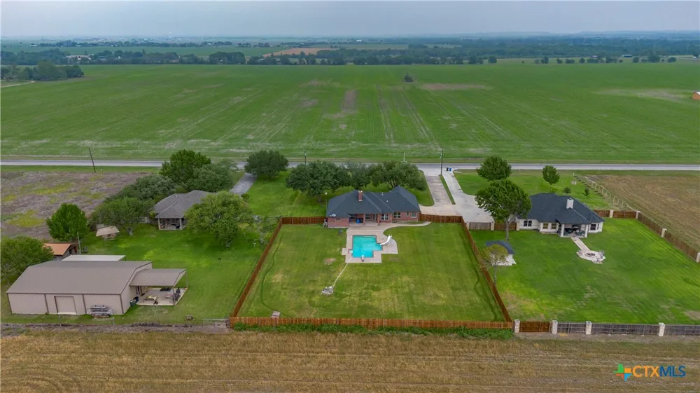 1031 Fm 20 Seguin, TX 78155