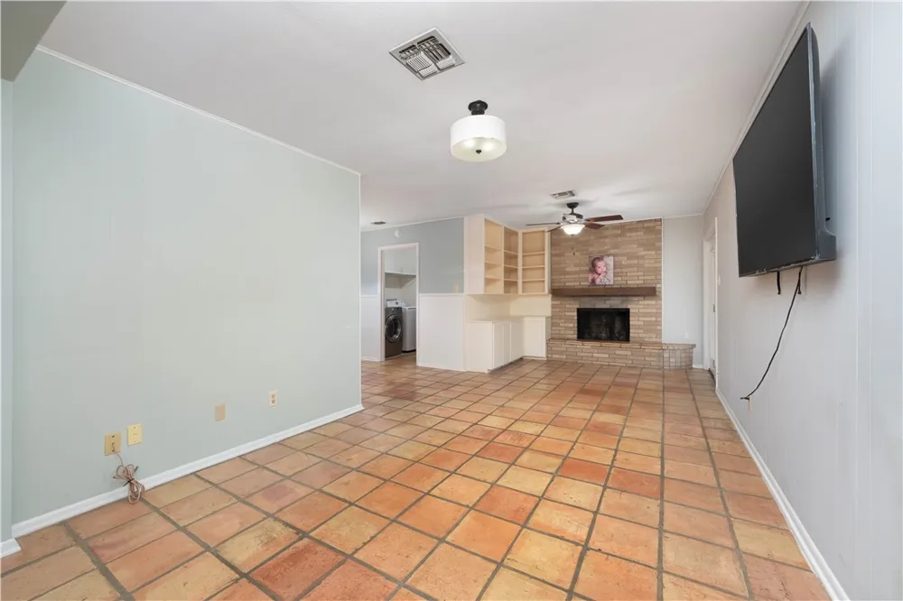 750 Retama Avenue Taft, TX 78390
