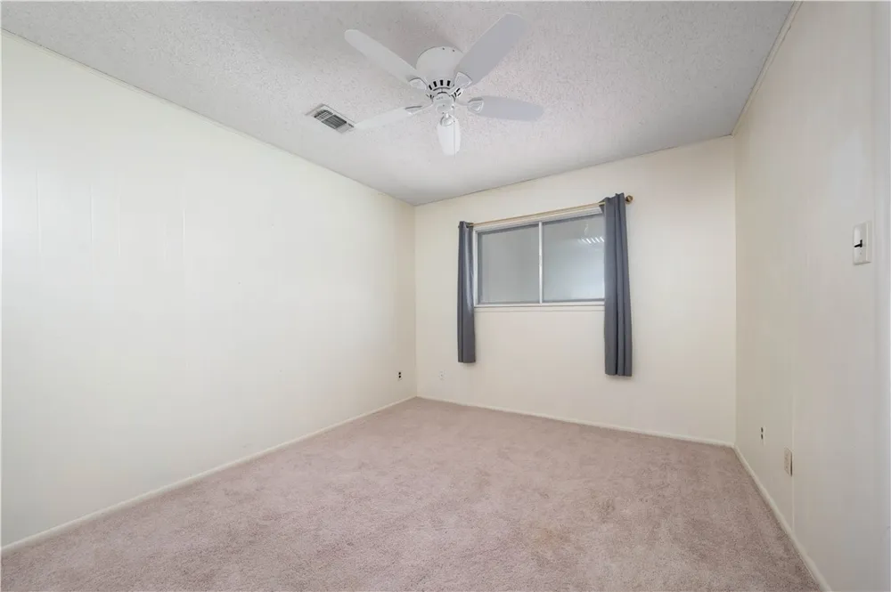 750 Retama Avenue Taft, TX 78390