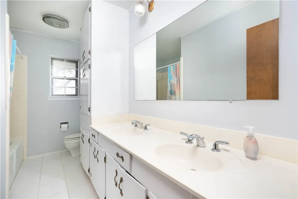 750 Retama Avenue Taft, TX 78390