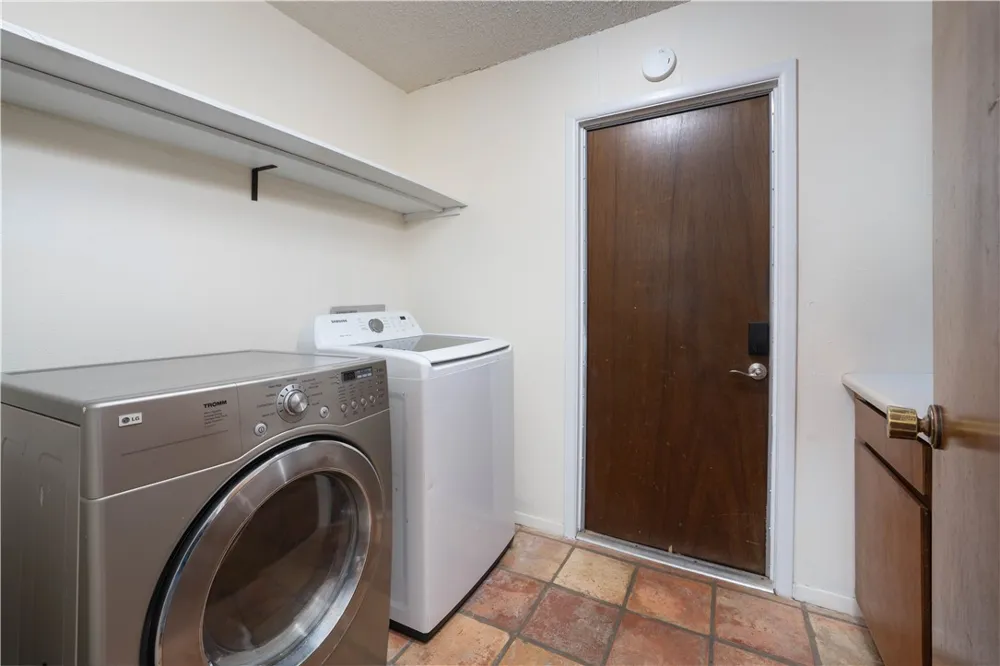 750 Retama Avenue Taft, TX 78390