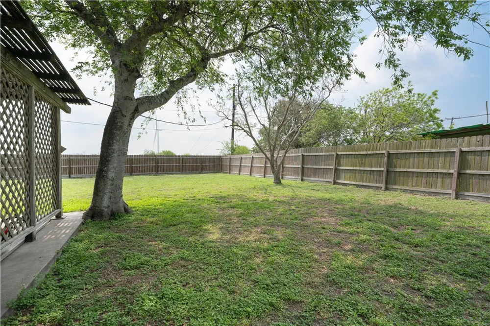 750 Retama Avenue Taft, TX 78390