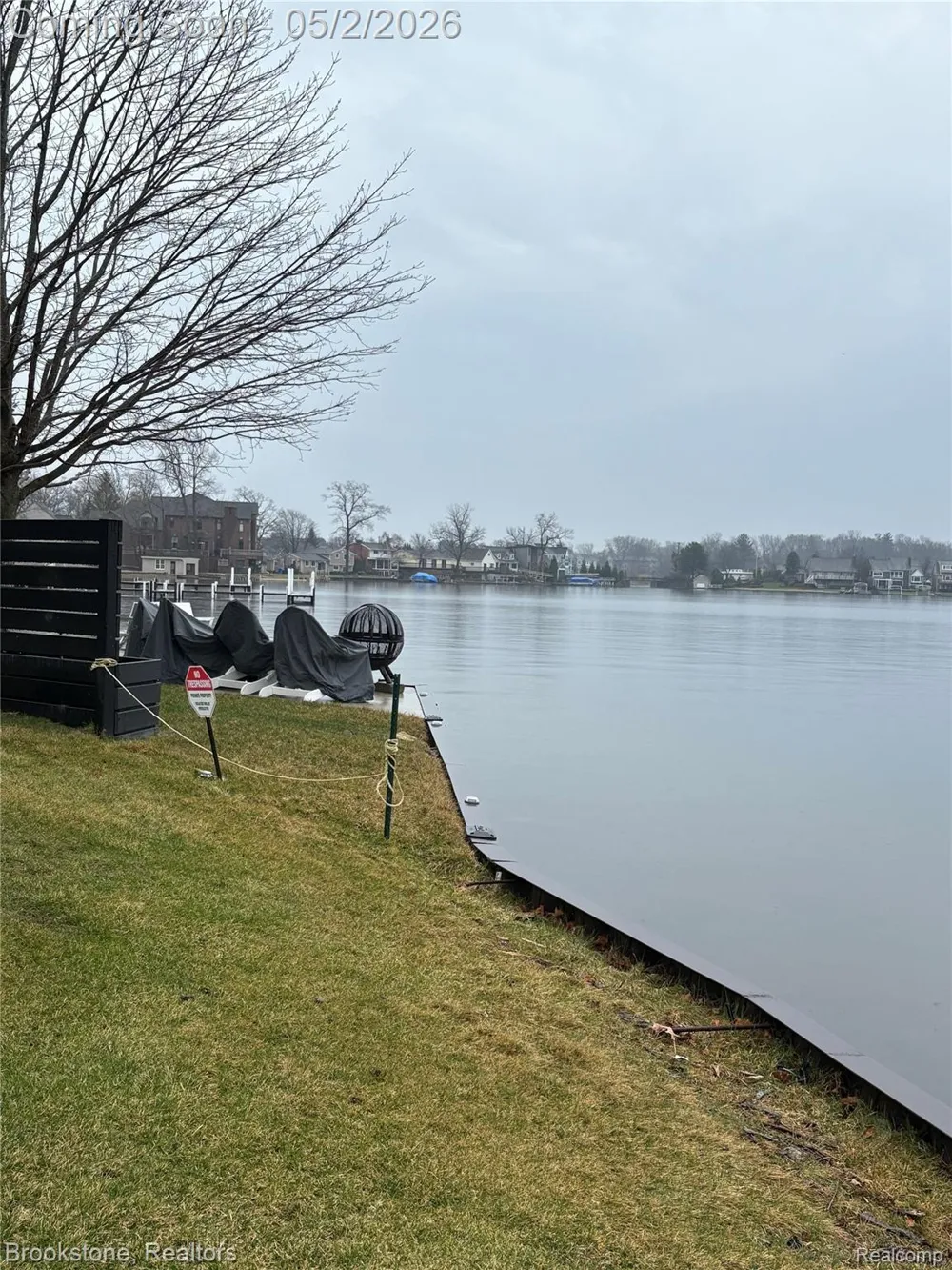 208 Brittain Drive Lake Orion Village, MI 48362