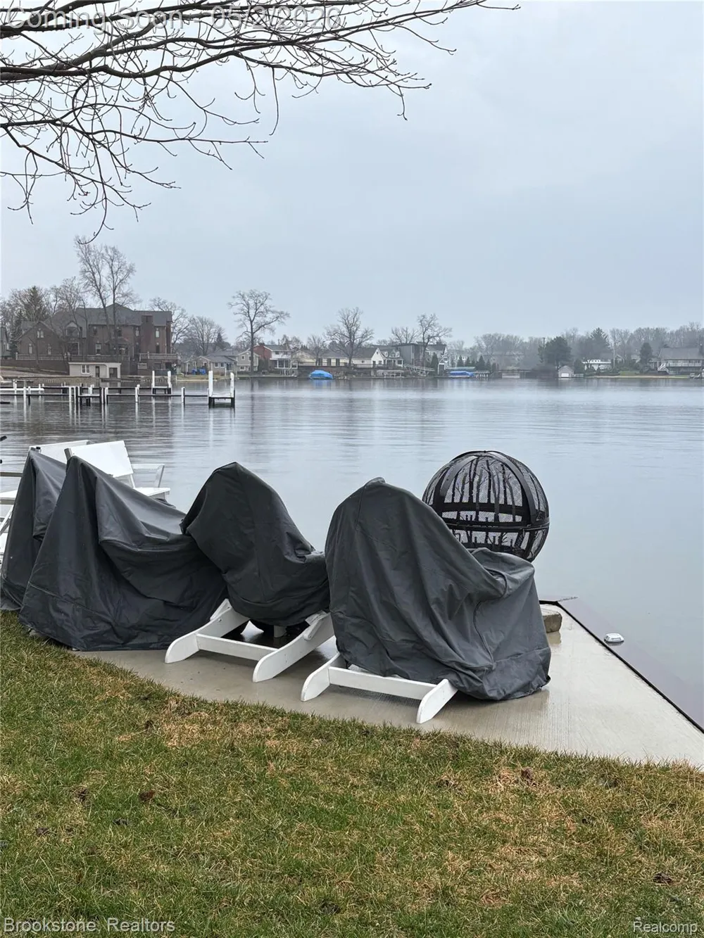 208 Brittain Drive Lake Orion Village, MI 48362