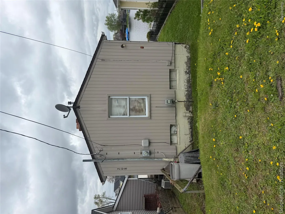 208 Brittain Drive Lake Orion Village, MI 48362