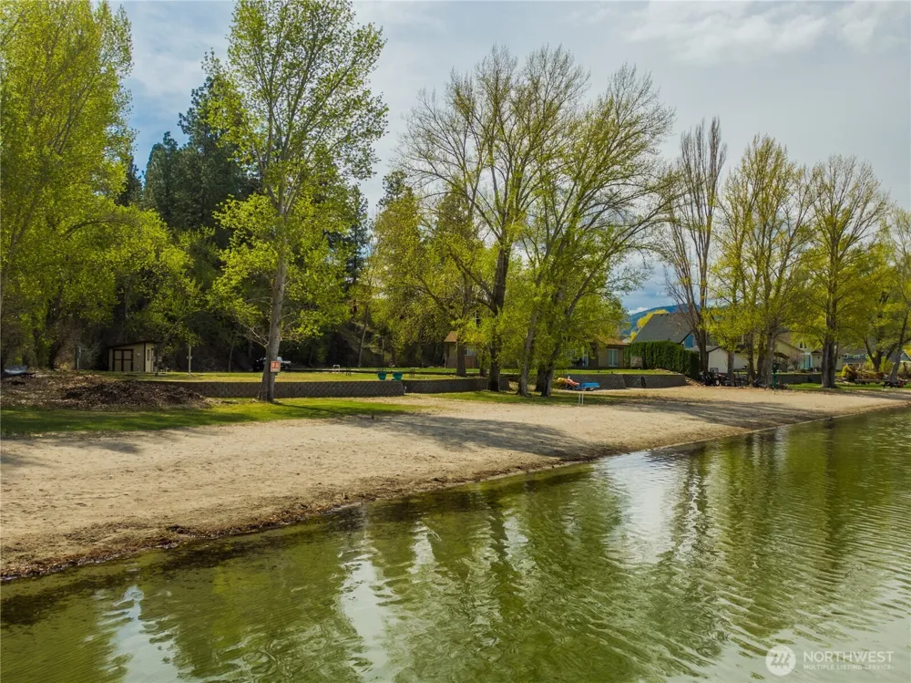 41 Champerty Road Oroville, WA 98844