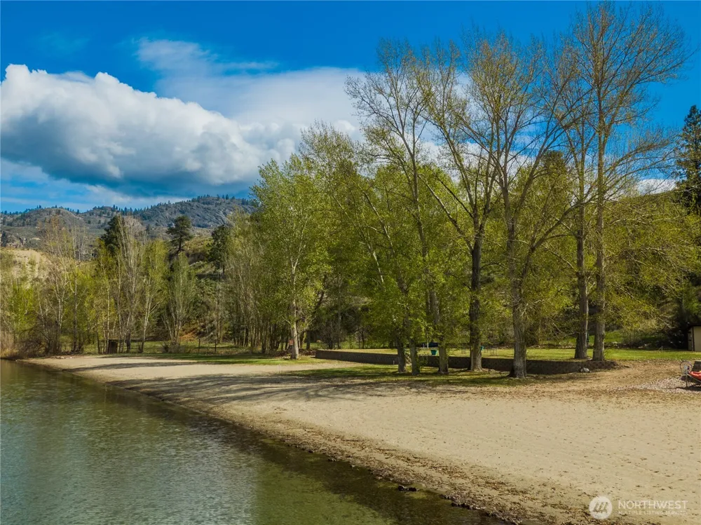 41 Champerty Road Oroville, WA 98844