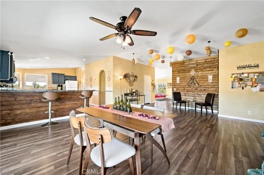 61375 Leslie Lane Landers, CA 92285