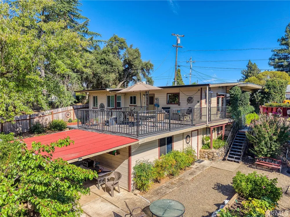 465 Hillcrest Drive Lakeport, CA 95453