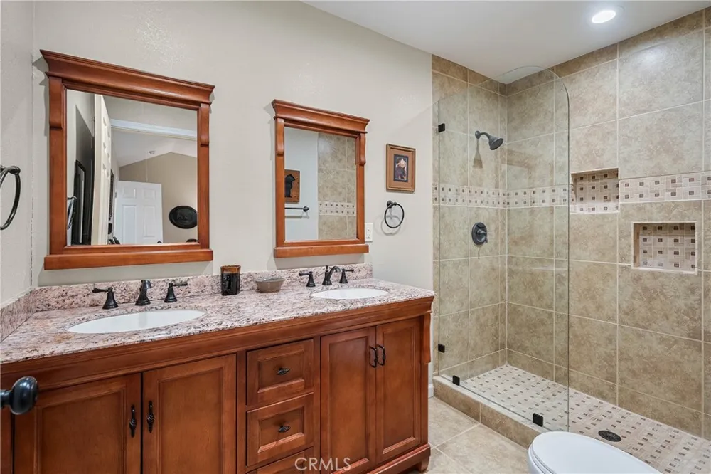 465 Hillcrest Drive Lakeport, CA 95453