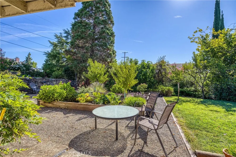 465 Hillcrest Drive Lakeport, CA 95453