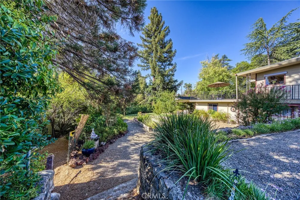 465 Hillcrest Drive Lakeport, CA 95453