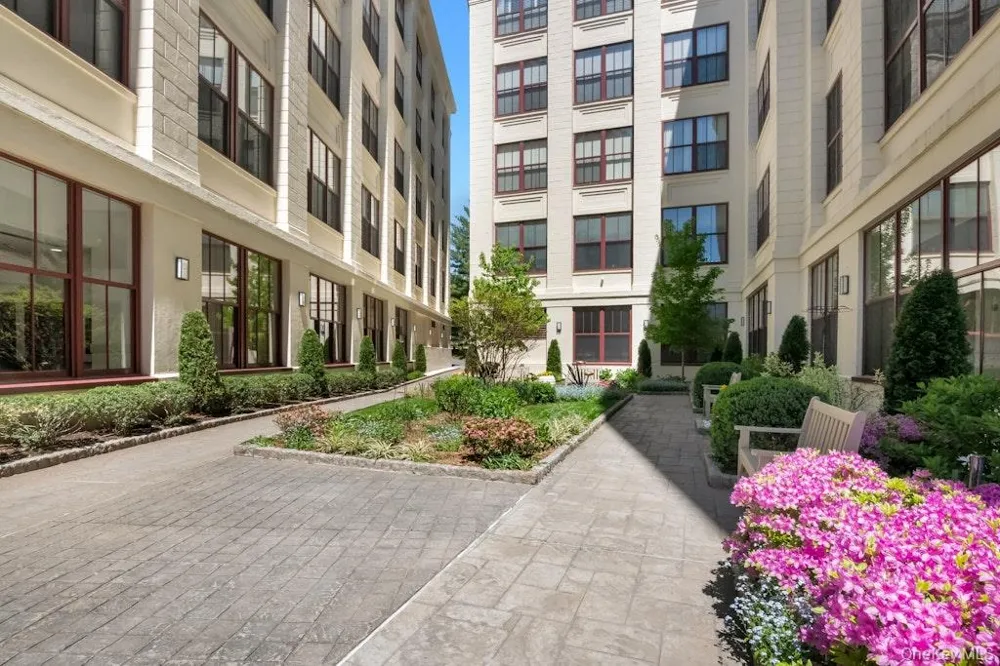 1 Scarsdale Road #319 Tuckahoe, NY 10707