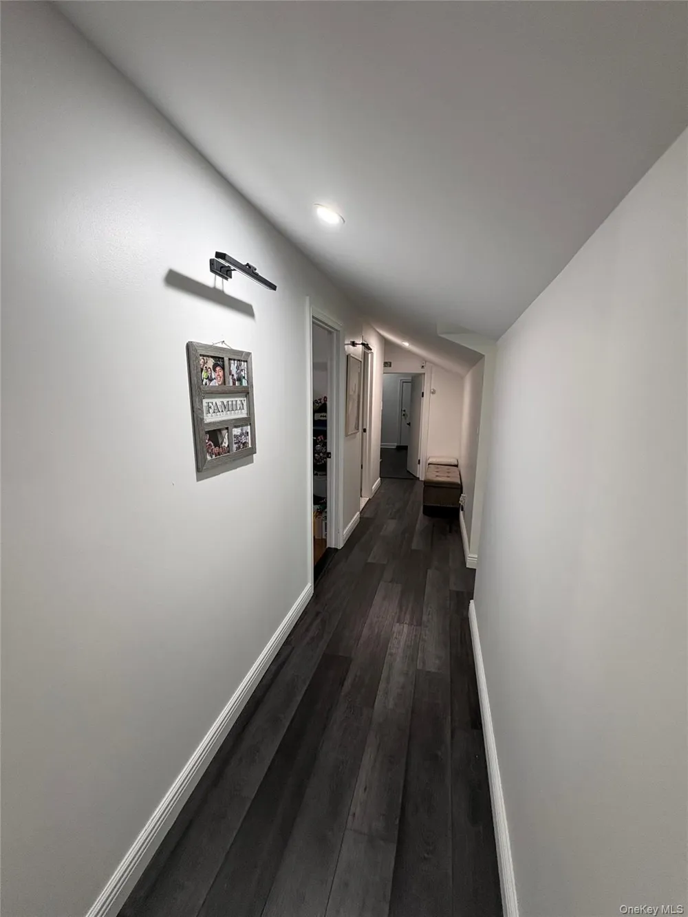 531 Montauk Highway Westhampton Beach, NY 11978