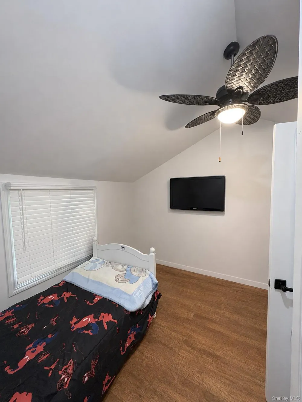 531 Montauk Highway Westhampton Beach, NY 11978