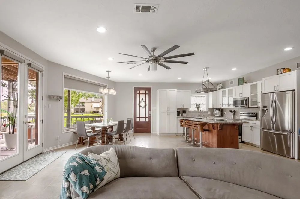 7 Lakeside Trinity, TX 75862