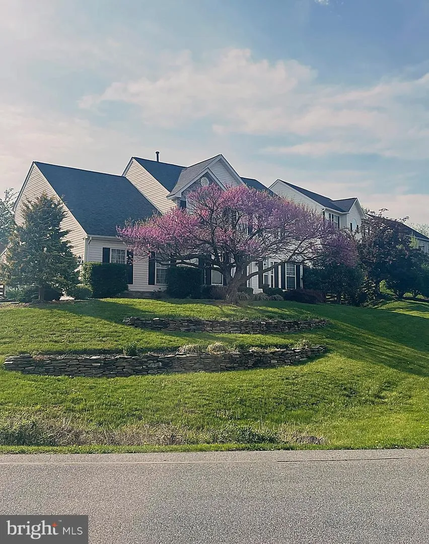 19312 CHIPPENDALE CIRCLE Hagerstown, MD 21742