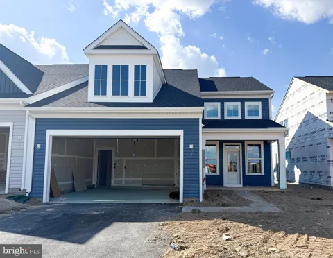 108 ZINNIA LANE