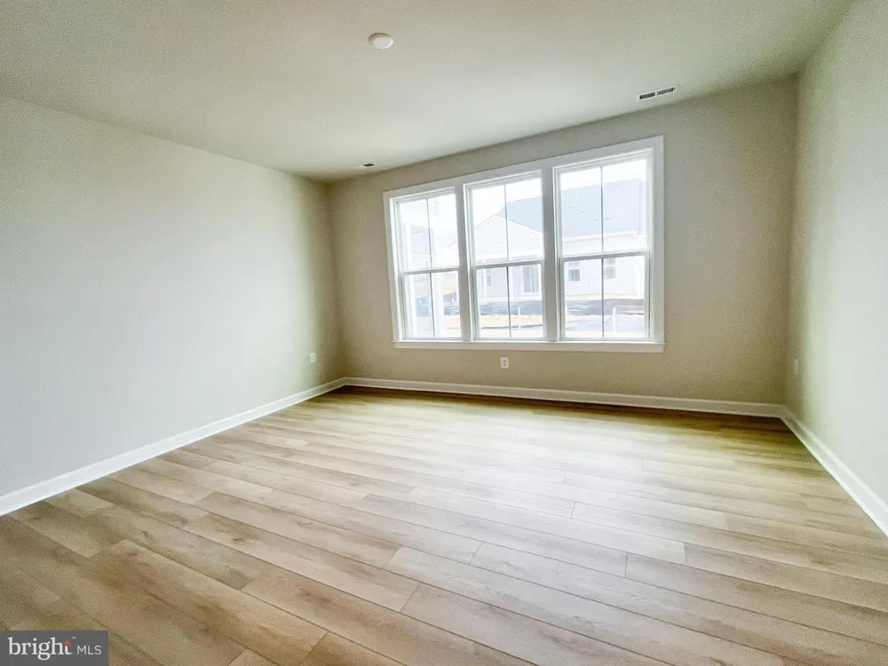 108 ZINNIA LANE Winchester, VA 22603