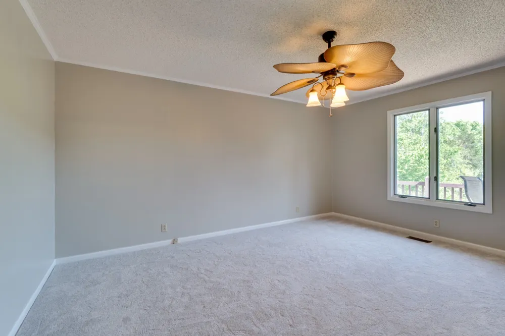 692 Tanglewood Dr Woodbury, TN 37190