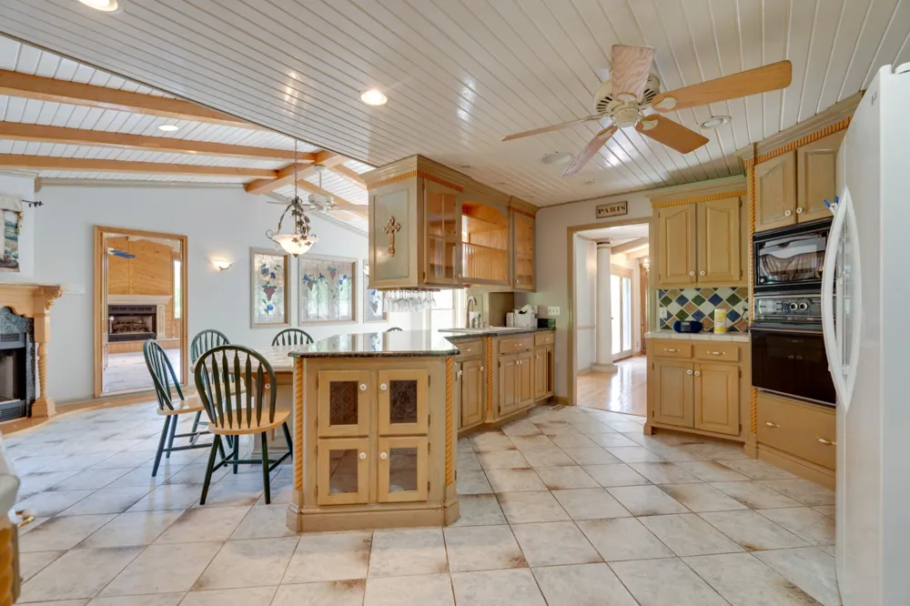 692 Tanglewood Dr Woodbury, TN 37190