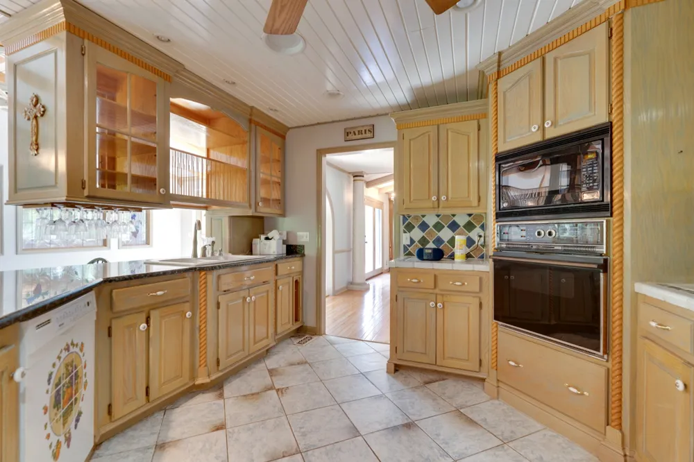 692 Tanglewood Dr Woodbury, TN 37190