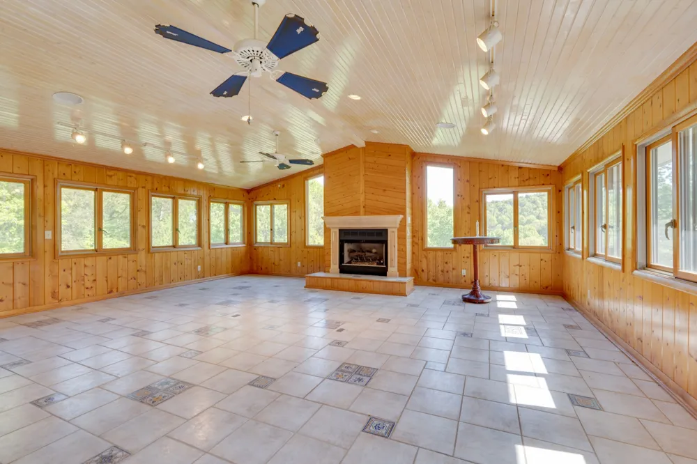 692 Tanglewood Dr Woodbury, TN 37190