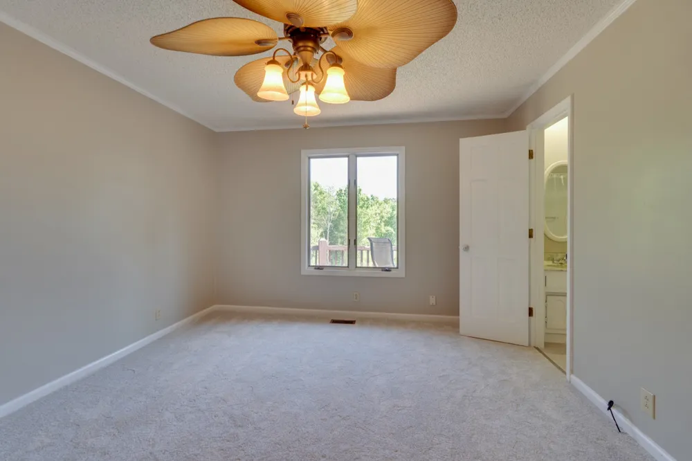 692 Tanglewood Dr Woodbury, TN 37190