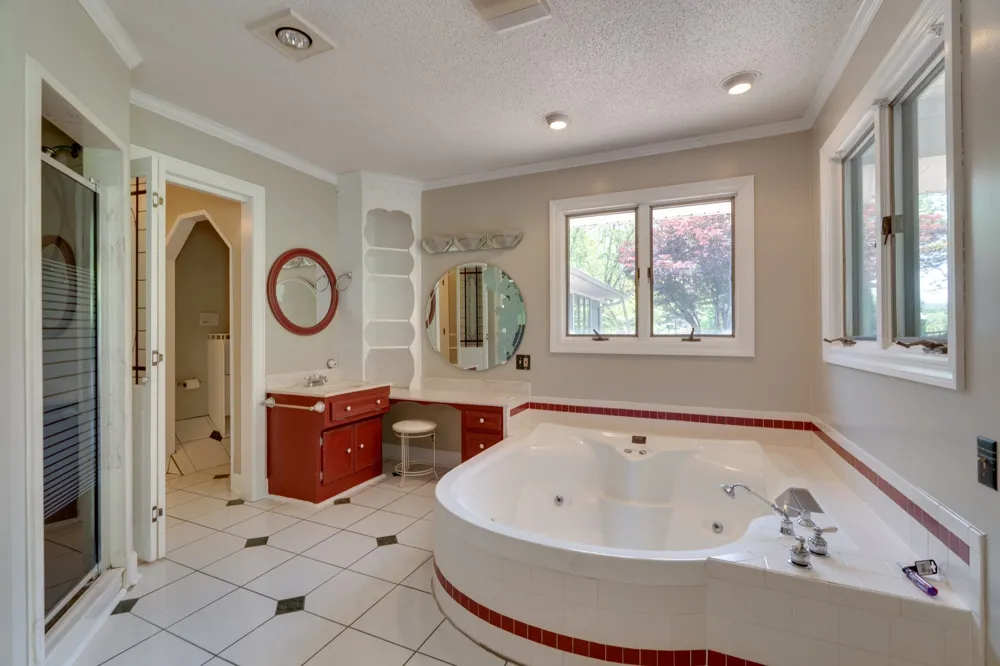 692 Tanglewood Dr Woodbury, TN 37190