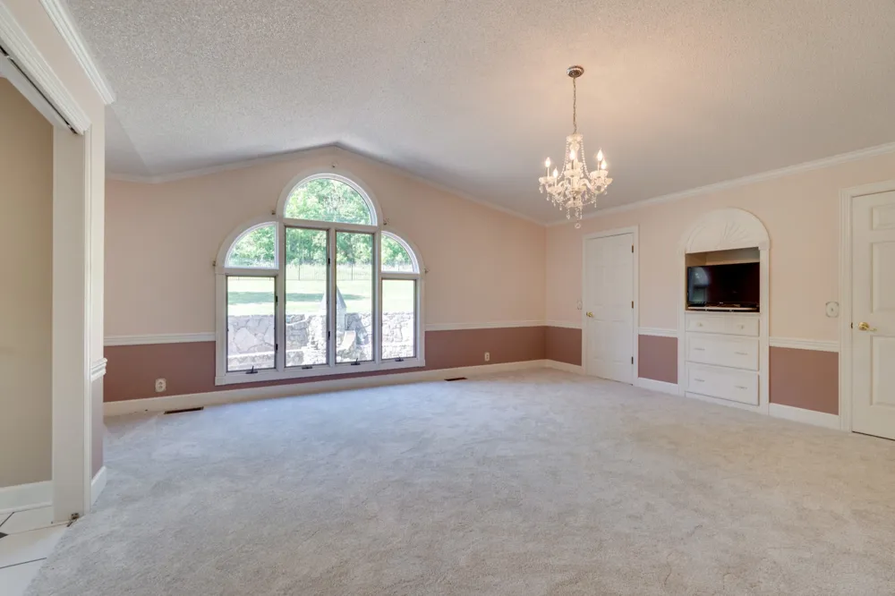 692 Tanglewood Dr Woodbury, TN 37190