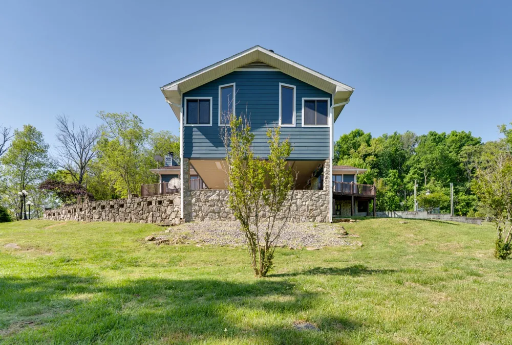 692 Tanglewood Dr Woodbury, TN 37190