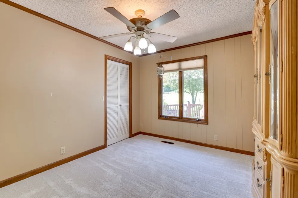 692 Tanglewood Dr Woodbury, TN 37190