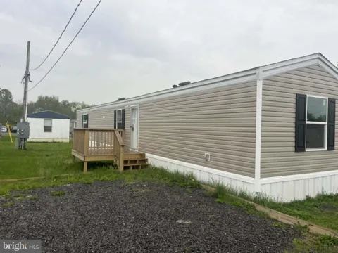 61 SAINT CLAIRS VILLAGE