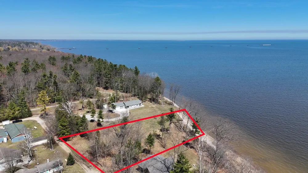 Keystone Drive Alabaster Township, MI 48763